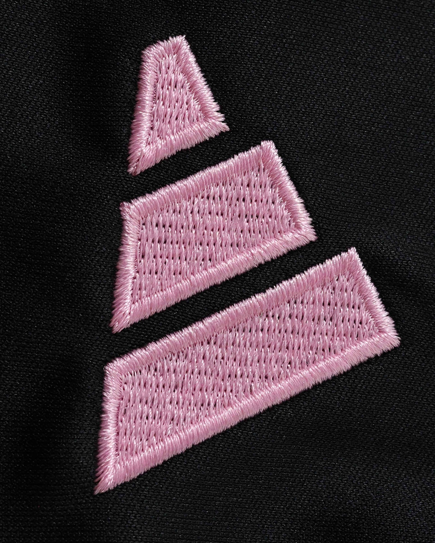 Inter Miami Away kids football jersey 2026/27 detail of black shorts with adidas stripe and crest