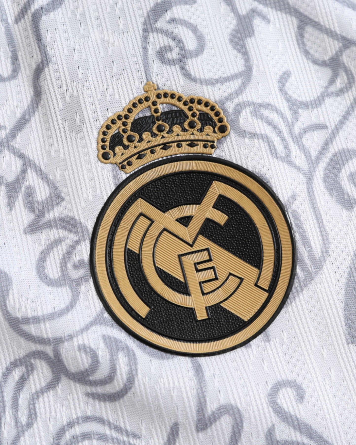 REAL MADRID x IMPERIAL ELEGANCE PREMIUM KIT
