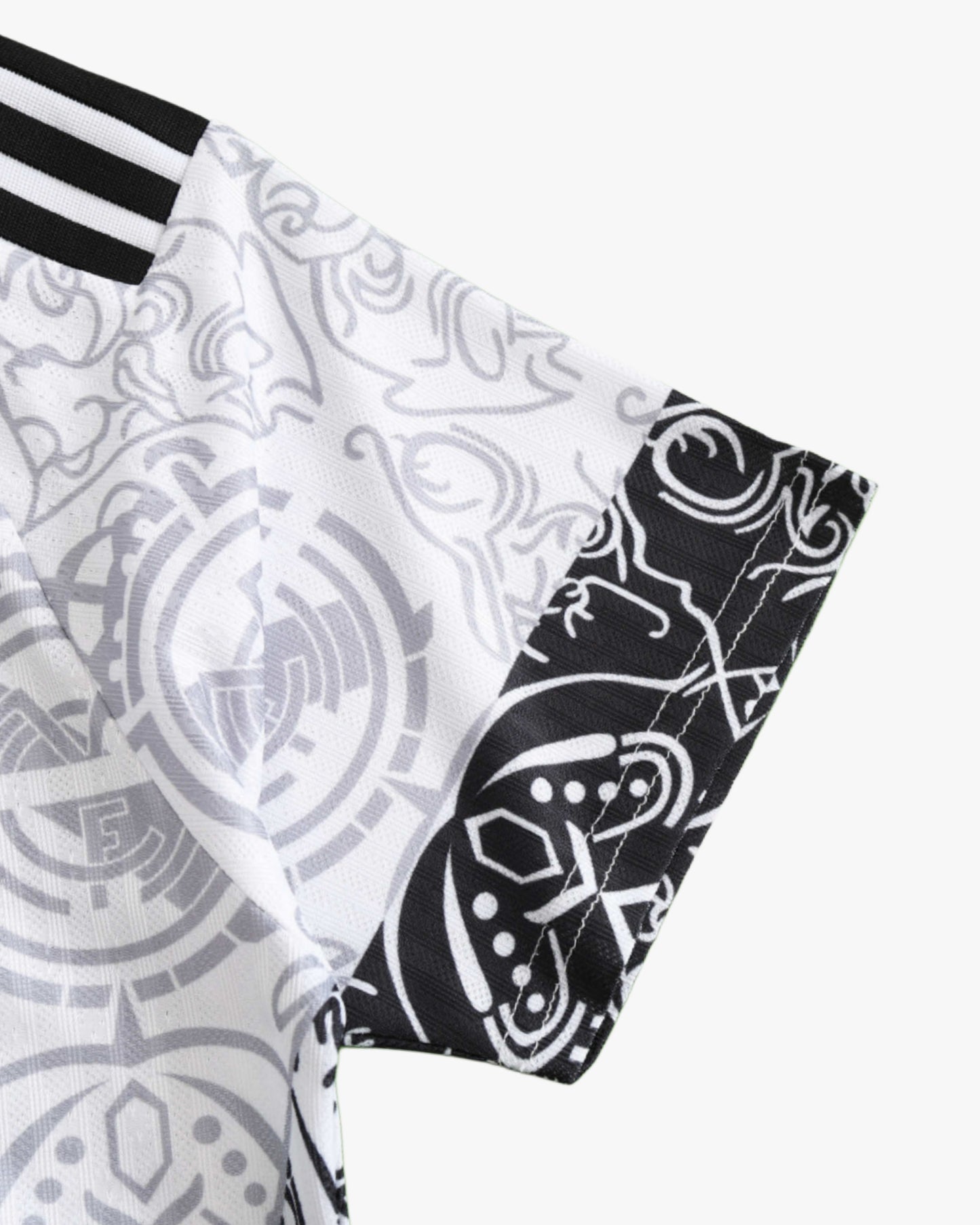 REAL MADRID x IMPERIAL ELEGANCE PREMIUM KIT