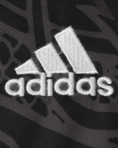 REAL MADRID x DRAGON NEGRO PREMIUM KIT
