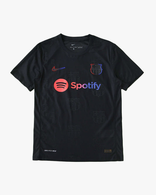 BARCELONA x NOIR CAMP PREMIUM KIT v2 - Footxo
