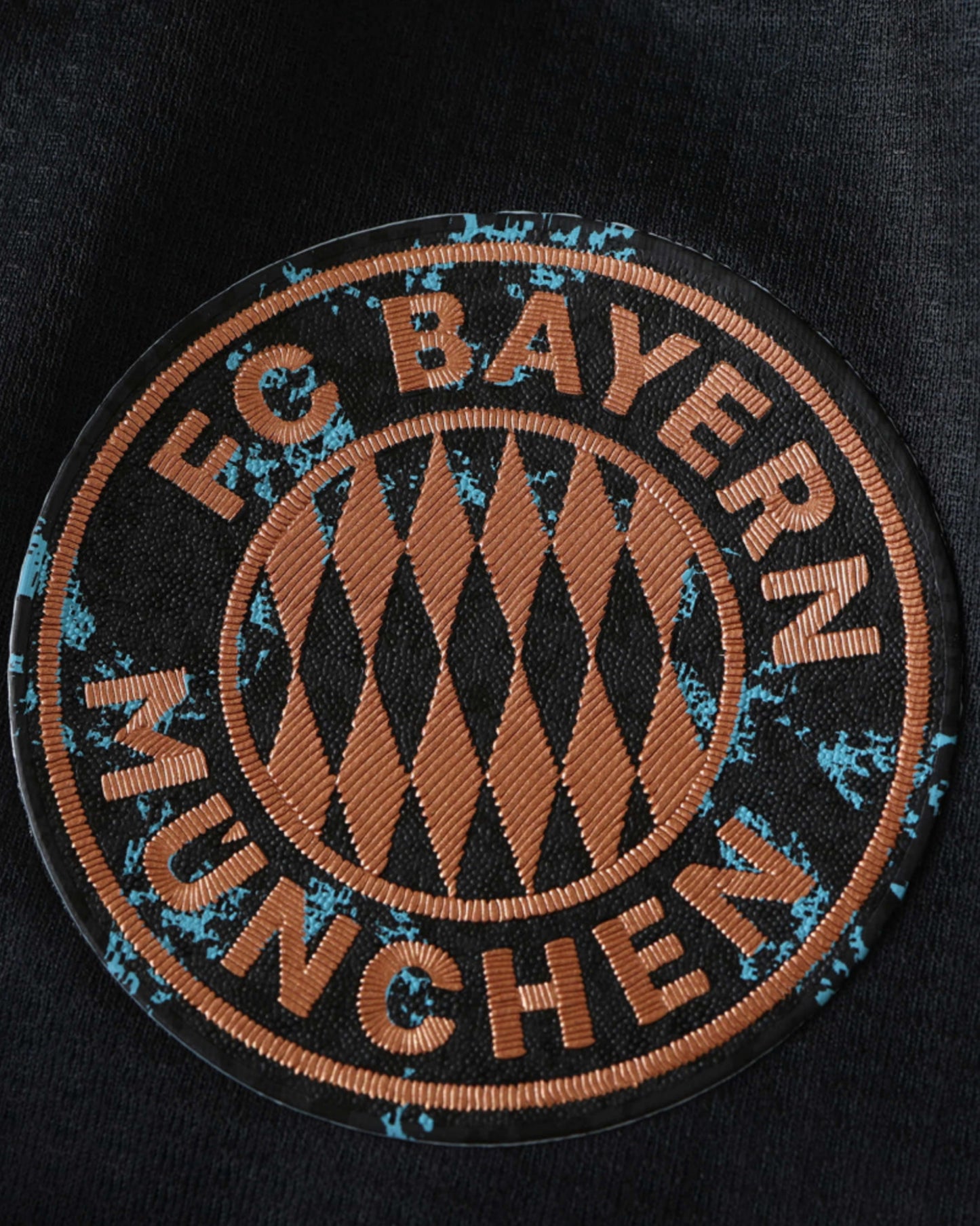 BAYERN MUNICH AWAY 2024/25 - Footxo