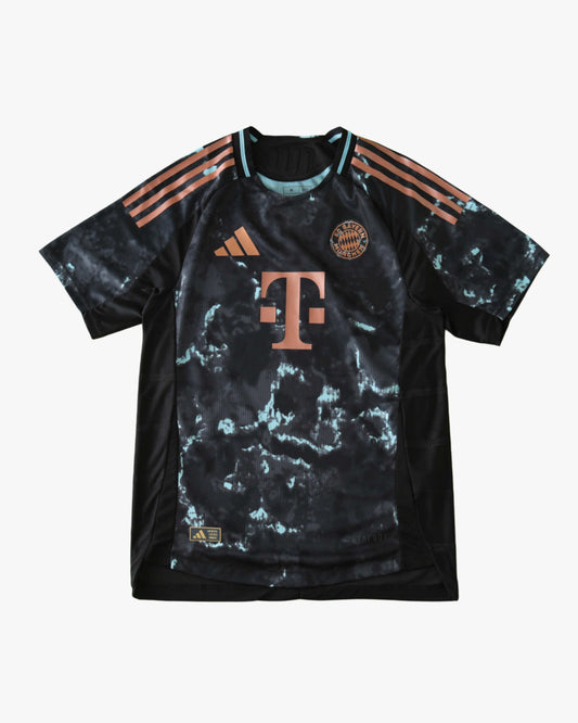 BAYERN MUNICH AWAY 2024/25 - Footxo