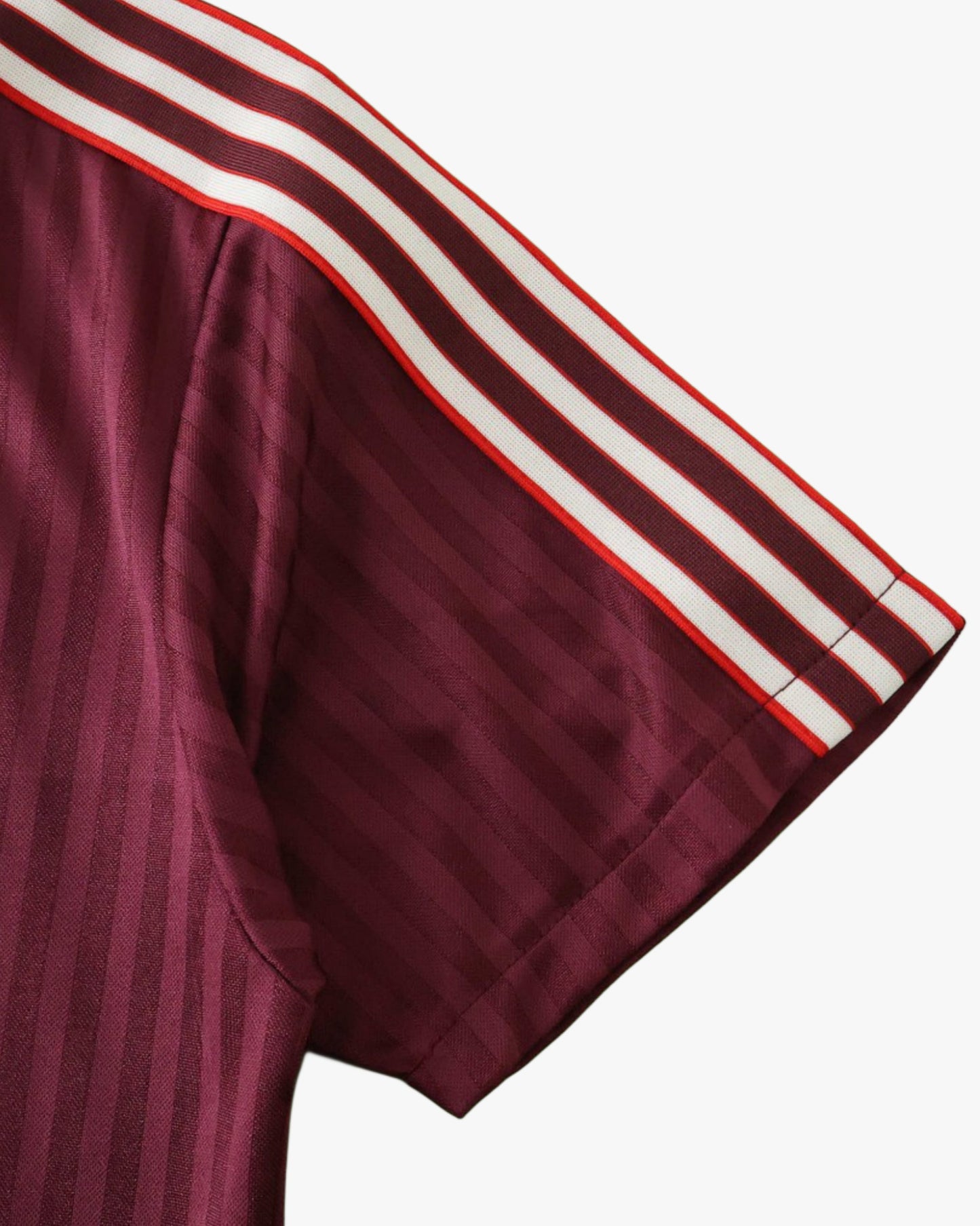 BAYERN MUNICH RETRO ACTIVE MAROON - Footxo