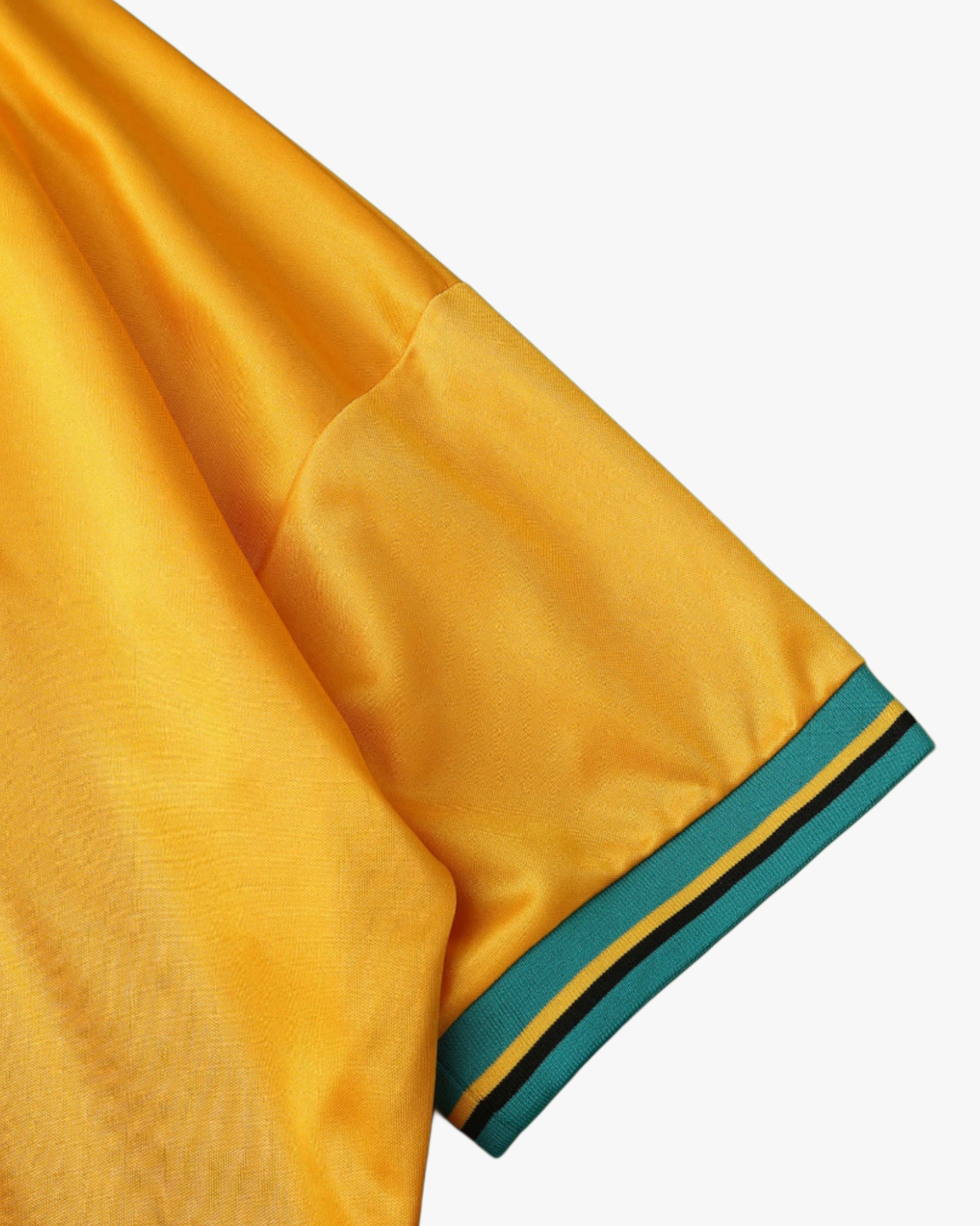 BAYERN MUNICH RETRO AWAY 1993/95 - Footxo
