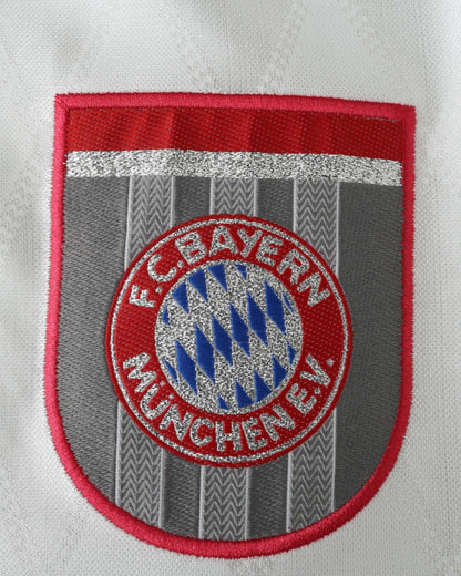 BAYERN MUNICH RETRO AWAY 1997/98 - Footxo