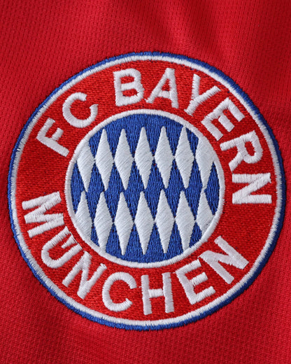 BAYERN MUNICH RETRO HOME 2002/03 - Footxo