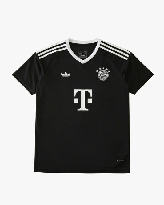 BAYERN MUNICH TRAINING BLACK 2024/25 - Footxo