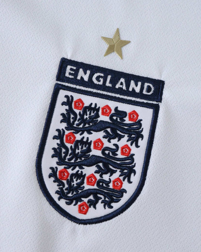 ENGLAND RETRO HOME 2006/07 - Footxo