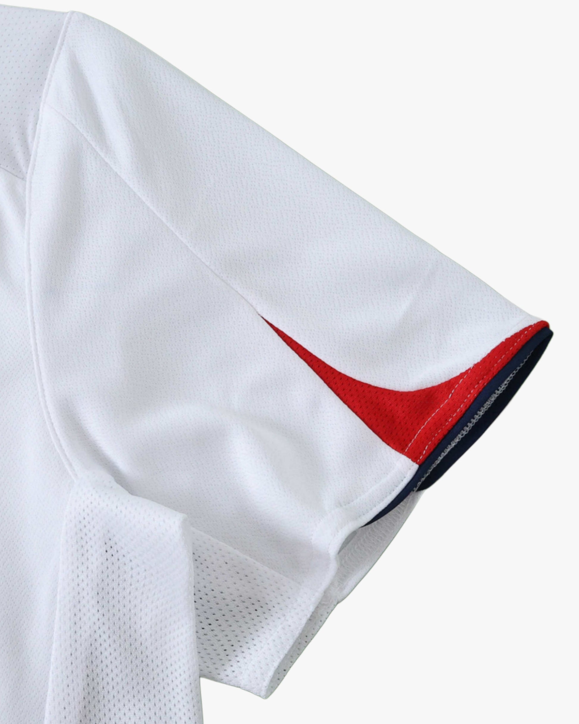 ENGLAND RETRO HOME 2006/07 - Footxo