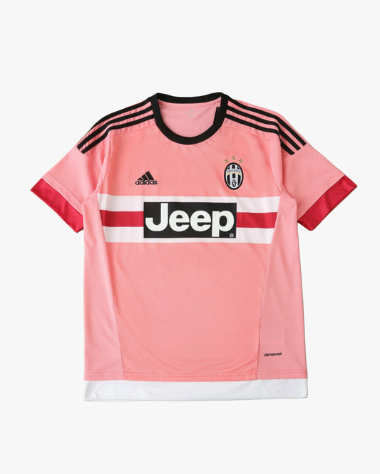 JUVENTUS RETRO AWAY 2015/16 - Footxo