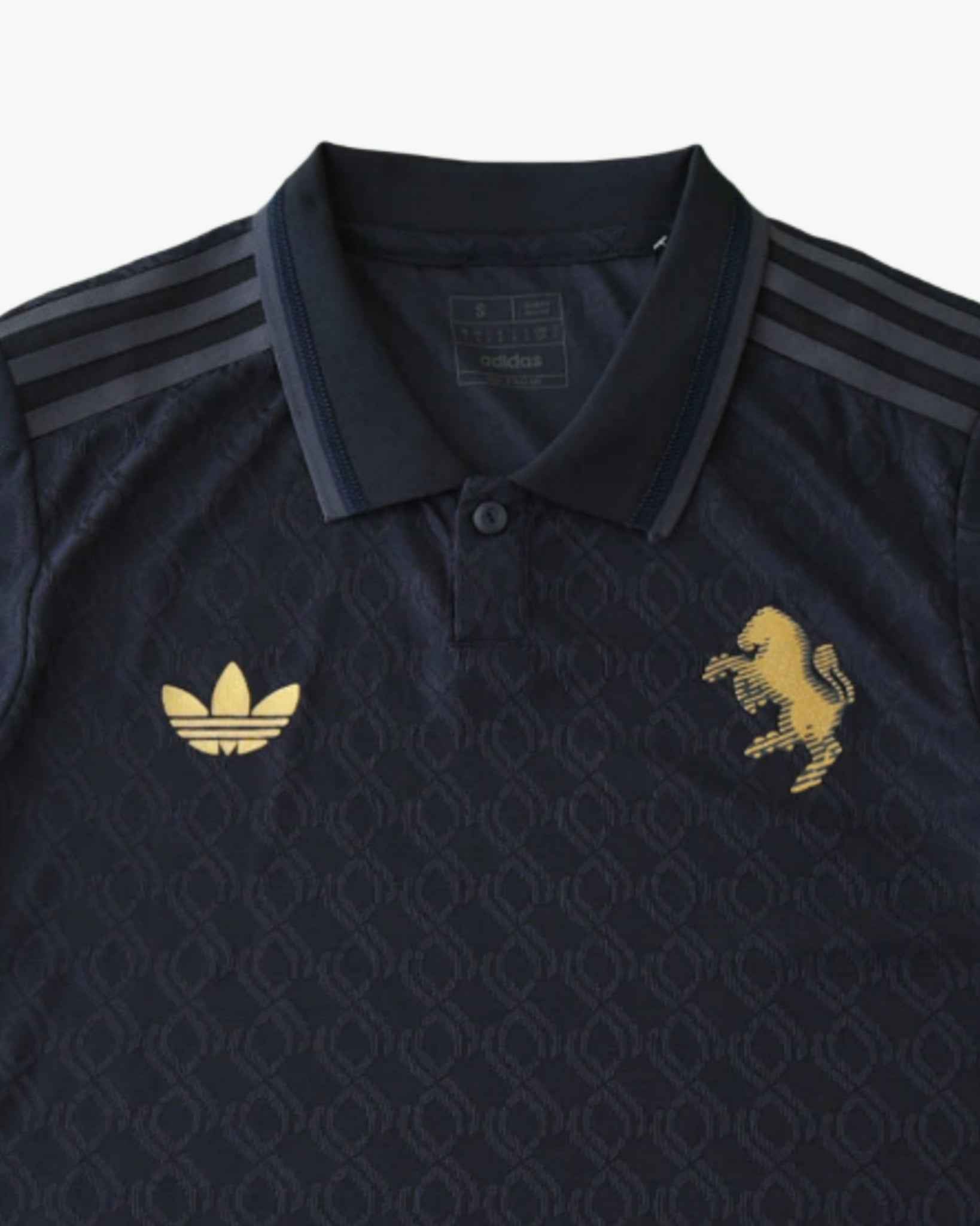 【新品】ユヴェントス　マルキージオ　スクデットパッチ付　2012/13 XL 新品】ユヴェントス マルキージオ スクデットパッチ付 2012/13 XLの