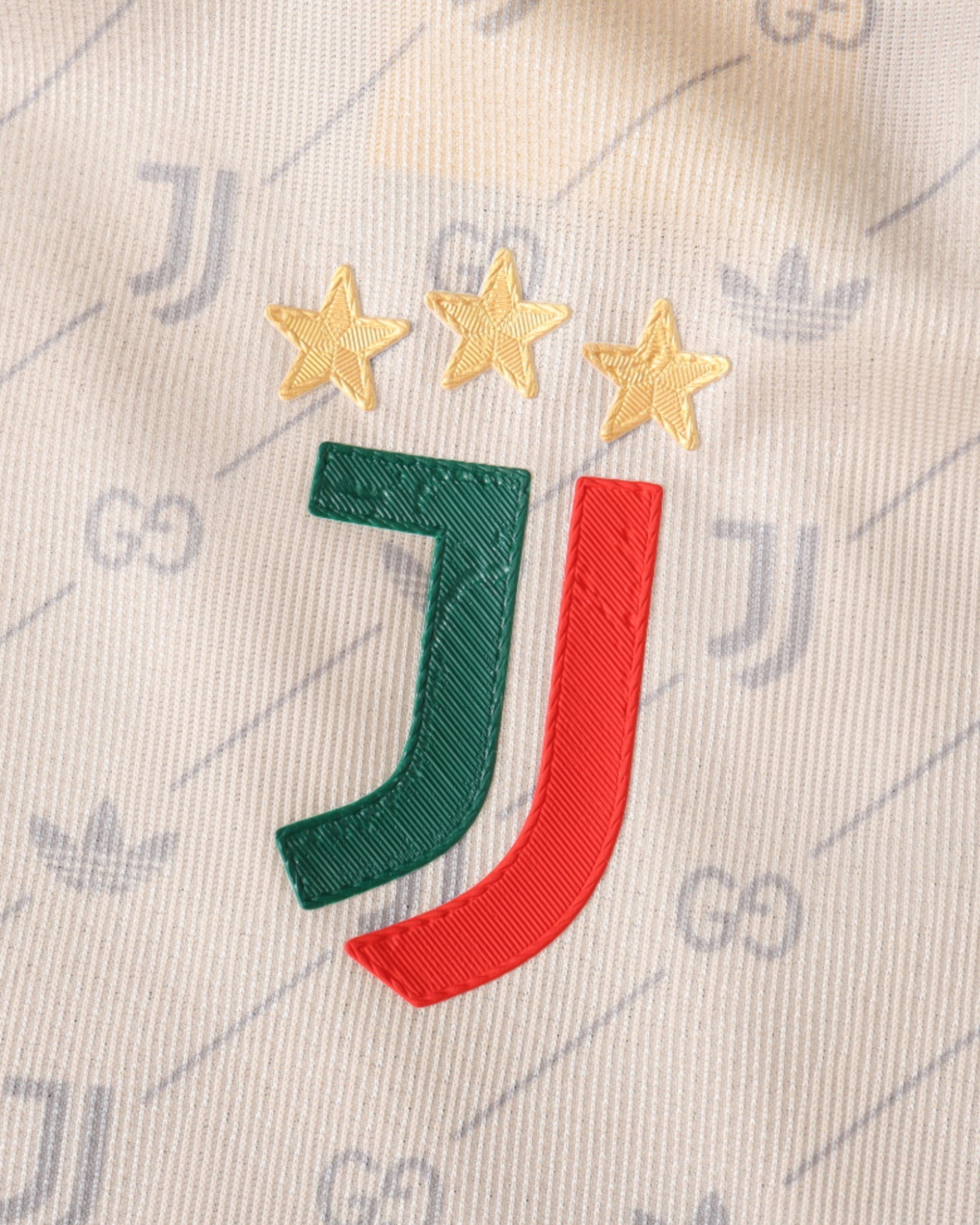 JUVENTUS x GUCCI PREMIUM KIT - Footxo