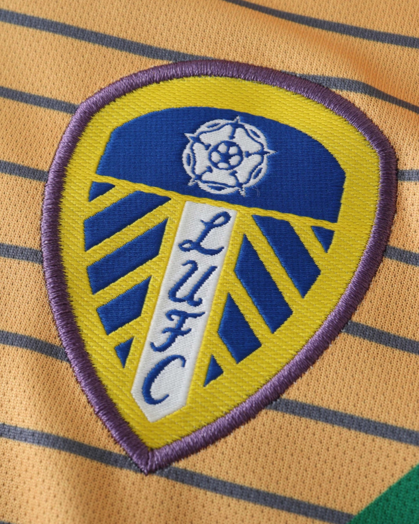 LEEDS UNITED GOALKEEPER 2024/25 - Footxo