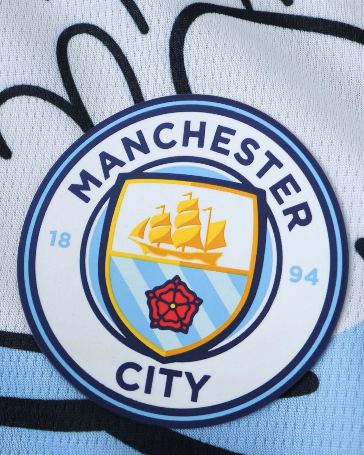 MANCHESTER CITY x CLOUD 9 PREMIUM KIT - Footxo