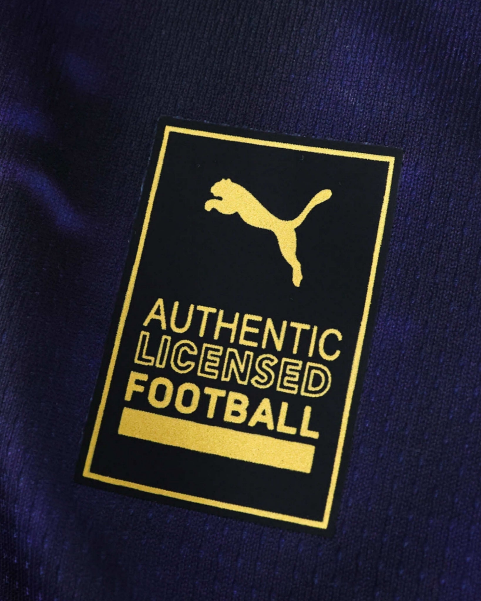 MANCHESTER CITY x ECLIPSE ALPHA PREMIUM KIT - Footxo
