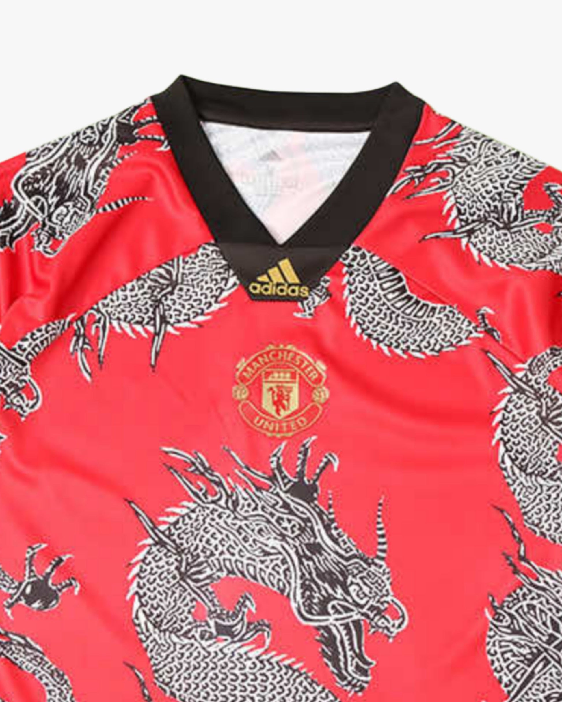 MANCHESTER UNITED x CHINESE DRAGON PREMIUM KIT - Footxo
