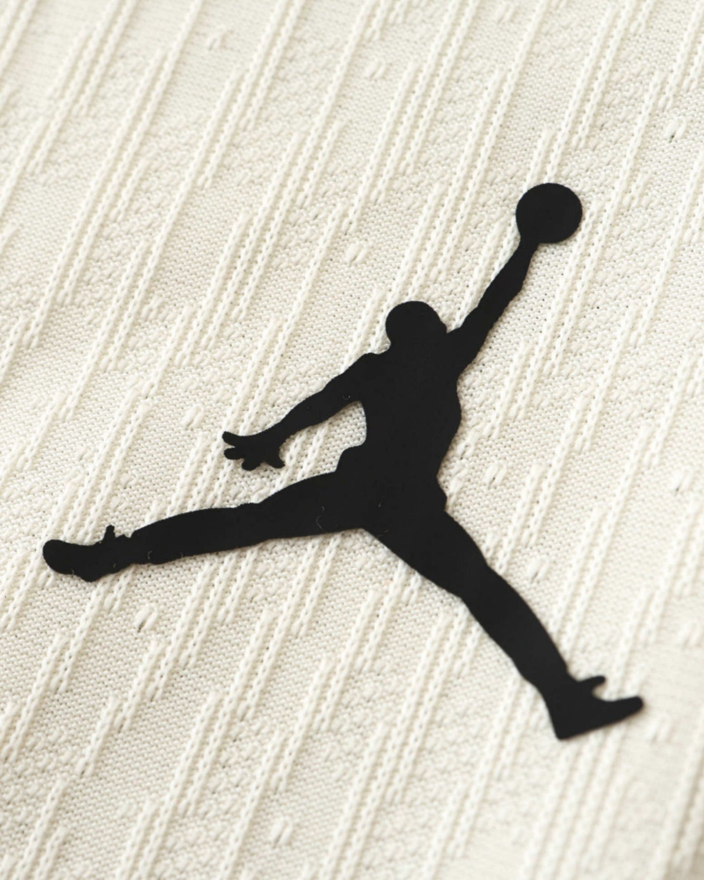 PSG BEIGE AND BLACK PREMIUM KIT - Footxo