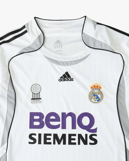 REAL MADRID RETRO HOME 2006/07 - Footxo