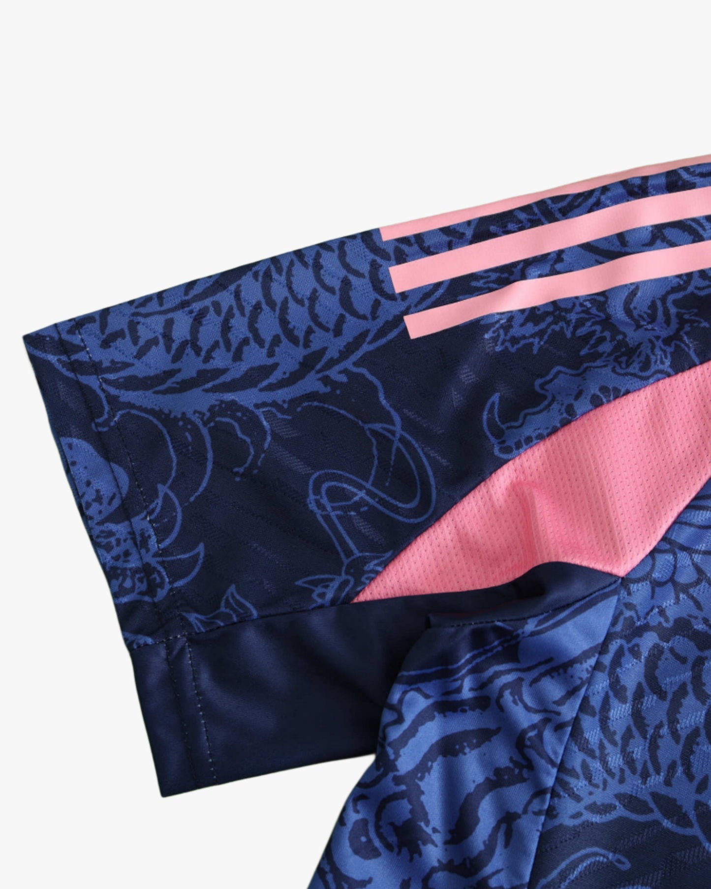 REAL MADRID x CELESTIAL MIDNIGHT PREMIUM KIT - Footxo