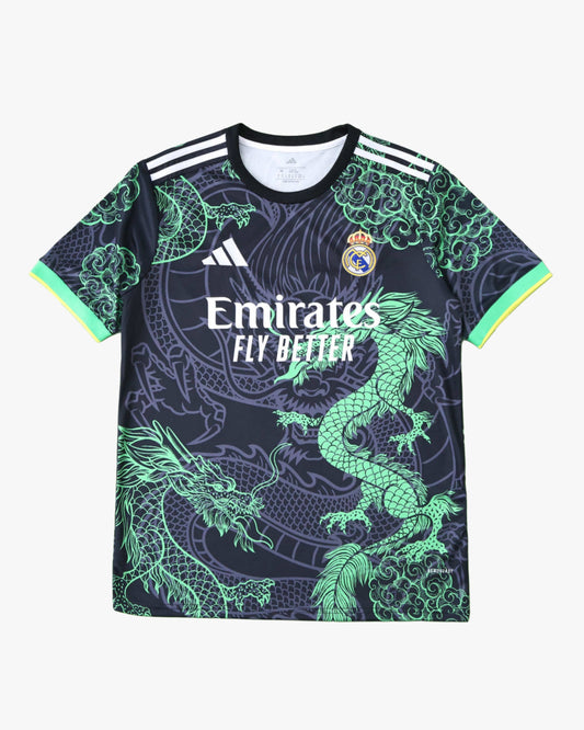 REAL MADRID x GREEN FALKOR PREMIUM KIT - Footxo