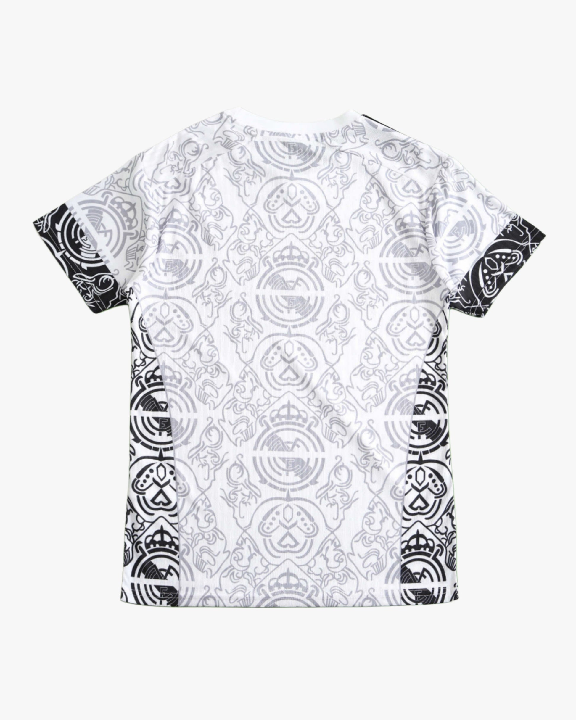 REAL MADRID x IMPERIAL ELEGANCE PREMIUM KIT - Footxo