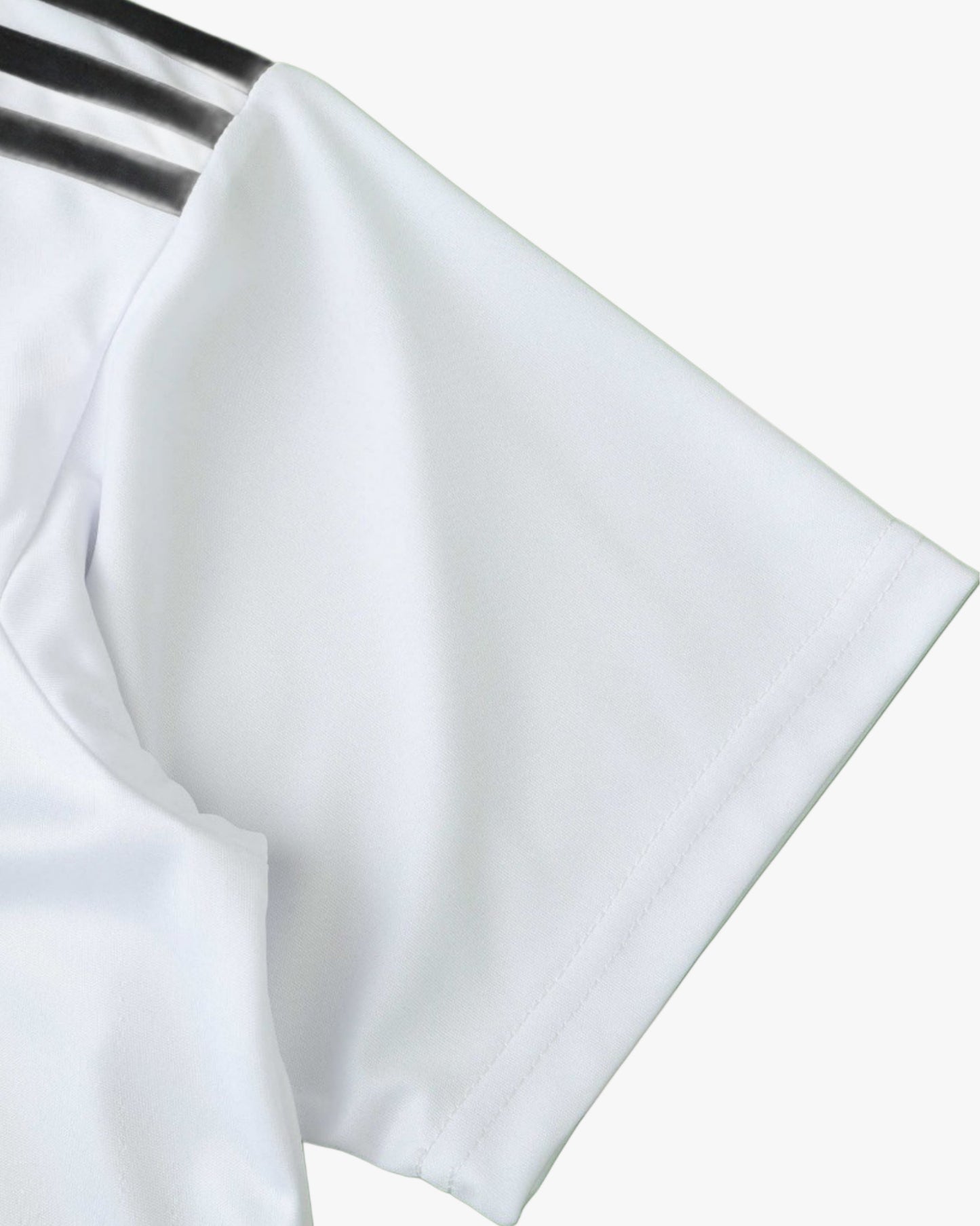 REAL MADRID x WHITE FURY PREMIUM KIT - Footxo