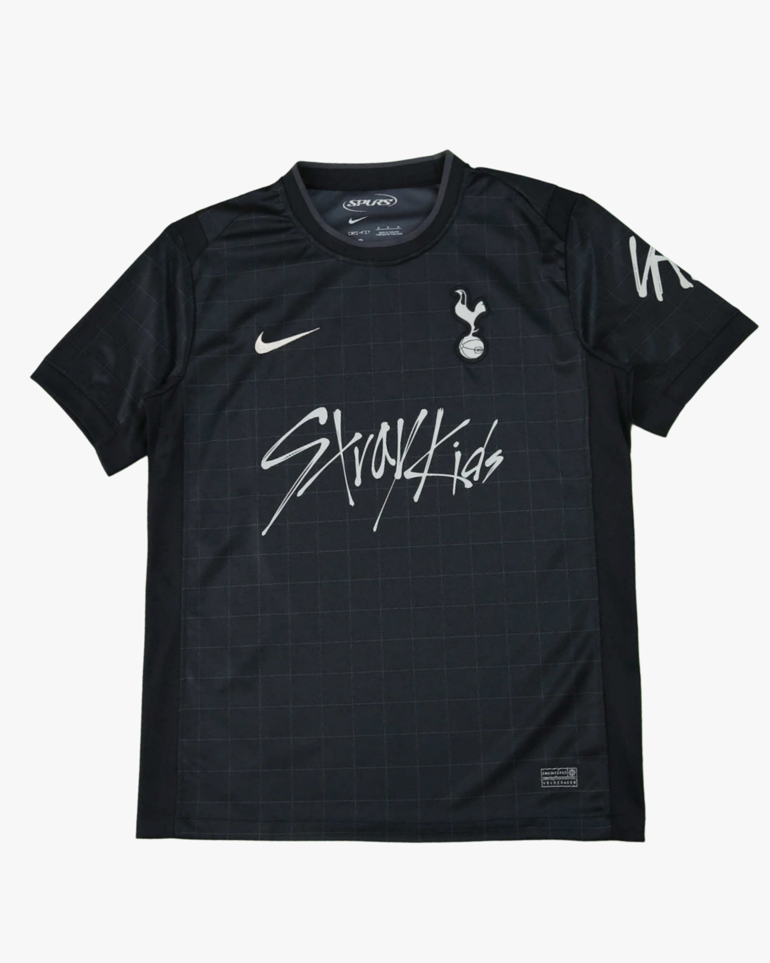 토트넘 Hotspur] Tottenham x Kids Stray ストレイキッズ ホットスパーズ トッテナム 콜라보 빛깔 함께 유니폼과 ウェア