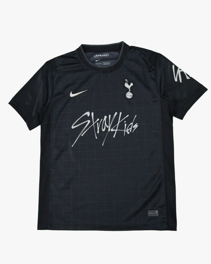 TOTTENHAM HOTSPUR x STRAY KIDS PREMIUM KIT - Footxo